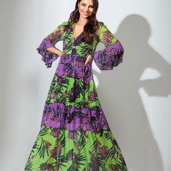 Women dress - - Picture 1 of 6